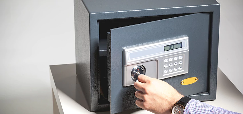 Jewelry Safe Unlocking Service in Waterford, California