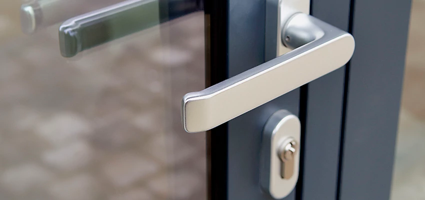 Broken Door Lock Cylinder Repair in Waterford, California