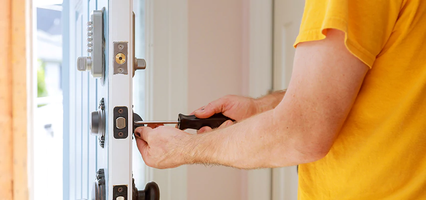 Eviction Locksmith For Key Fob Replacement Services in Waterford, CA